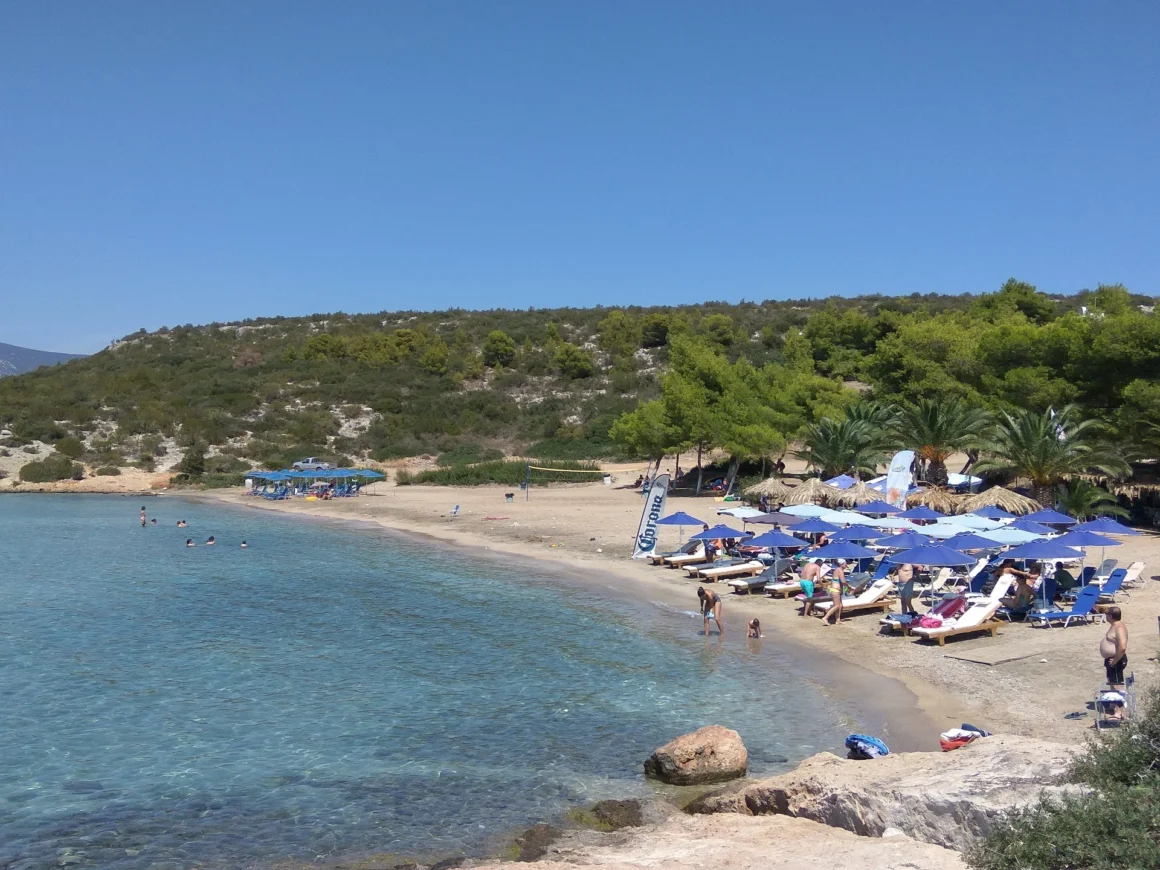 Παραλία Λεπίτσα & Eστιατόριο/Bar Cafe (6χλμ)